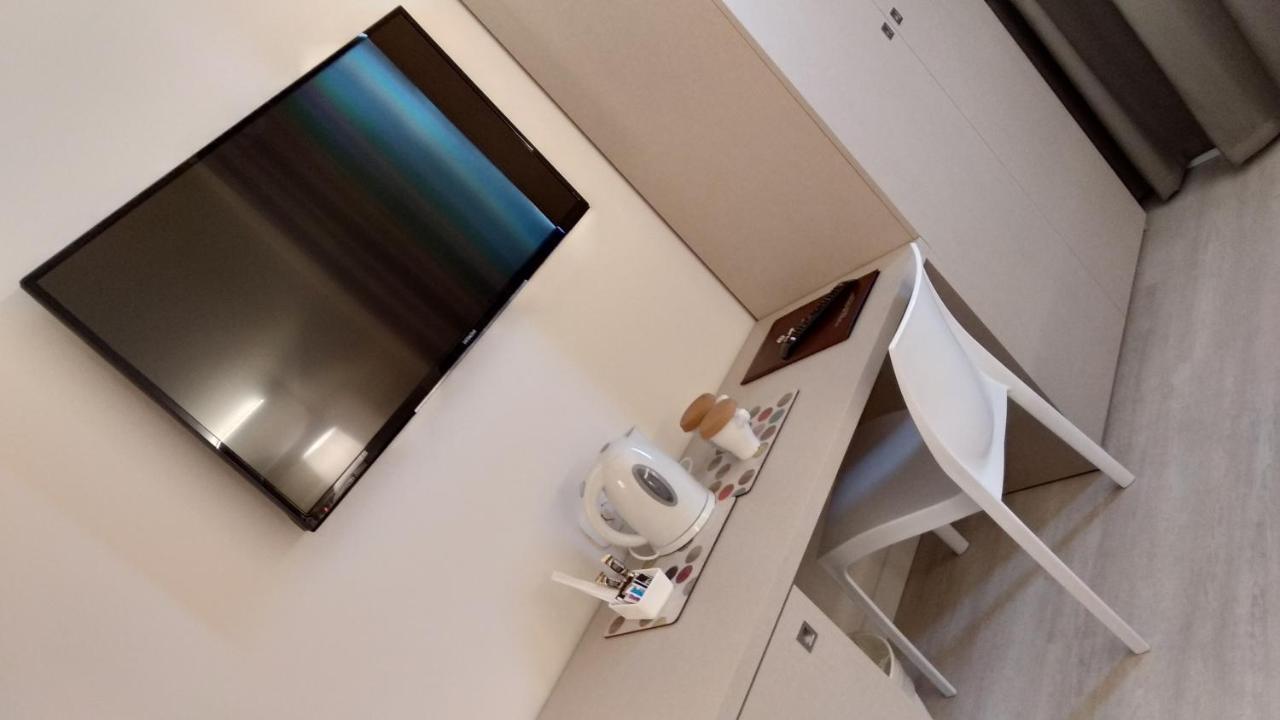 סן מאורו טורינזה Hotel Glis מראה חיצוני תמונה