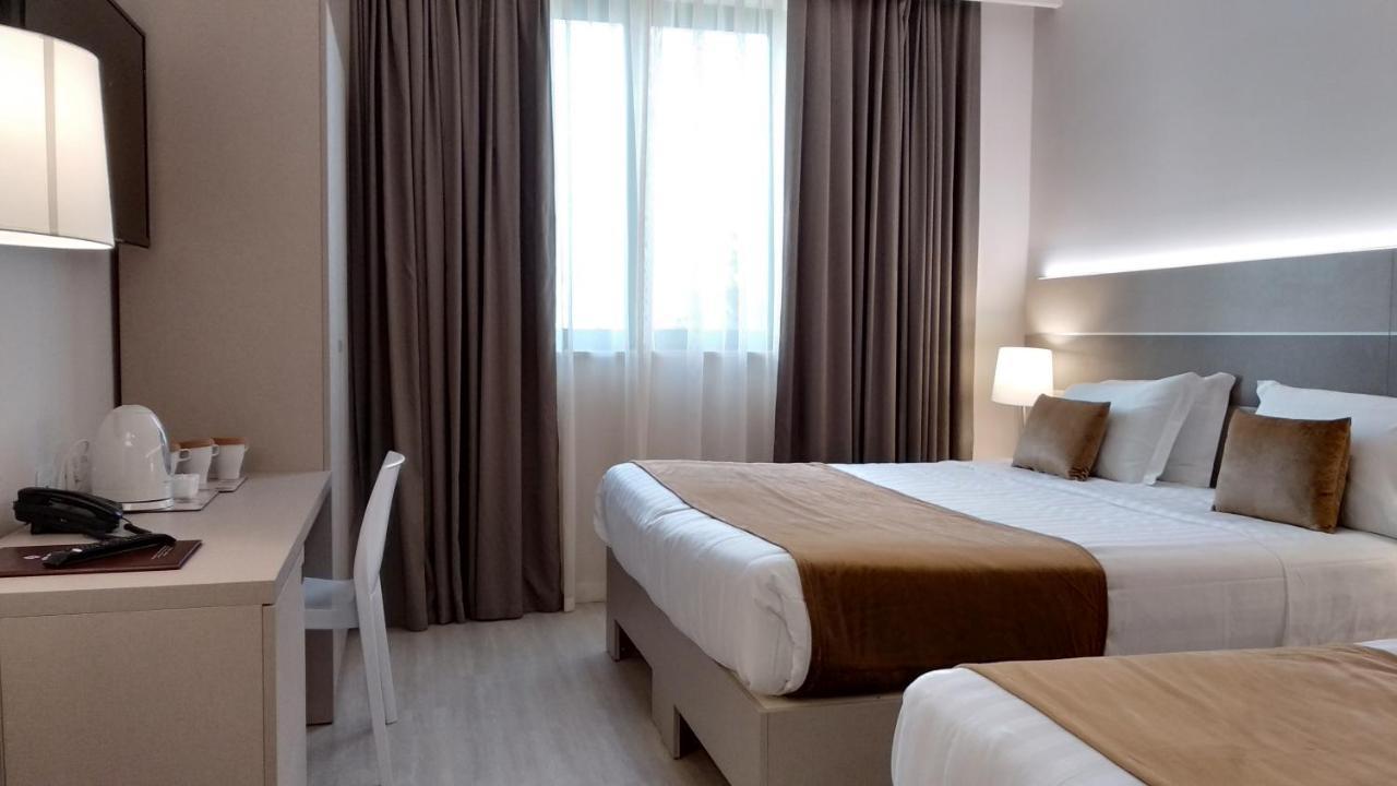סן מאורו טורינזה Hotel Glis מראה חיצוני תמונה